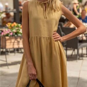 Elegant Sleeveless Yellow Dress